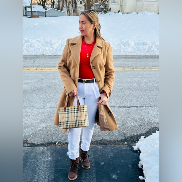 MY LIVE SHOW NOTIFICATION  LIKE THIS  IF YOU WANT TO GET NOTIFIED WHEN I GO LIVE - Picture 10 of 16